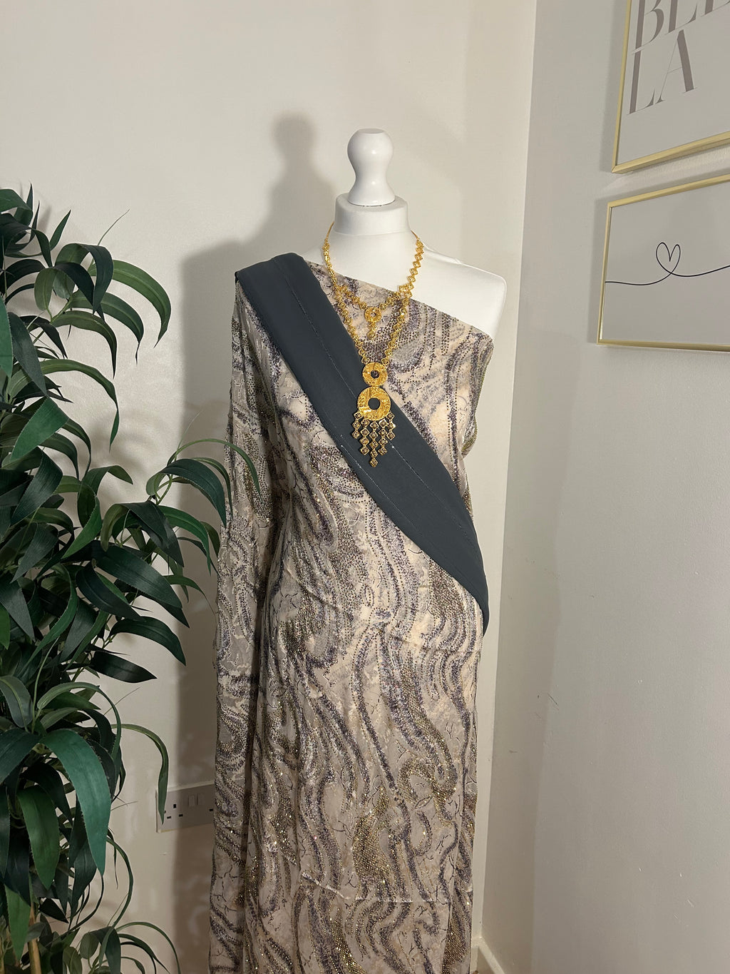 Sagal Grey Set